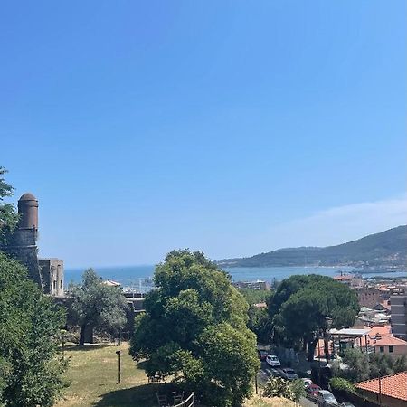 The Castle House Apartment La Spezia Exterior photo
